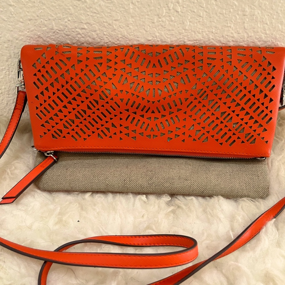 Stella & Dot orange & beige crossbody bag